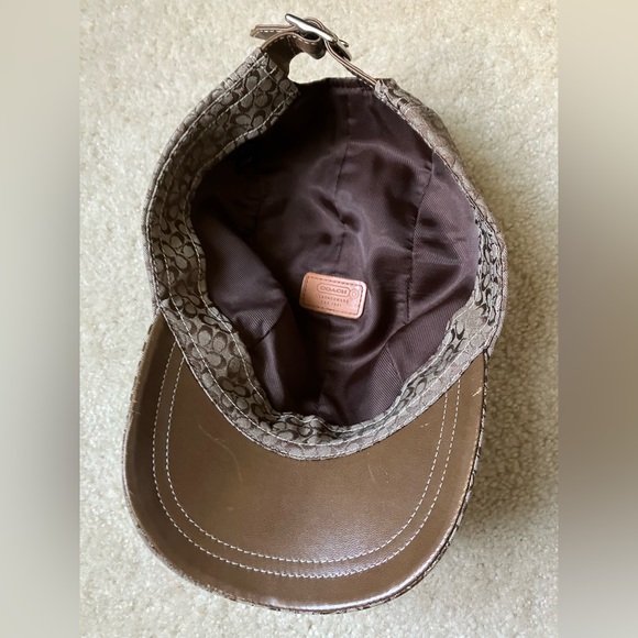 Coach Baseball cap in Khaki with mini signature logo. Size P/S - Picture 2 of 5